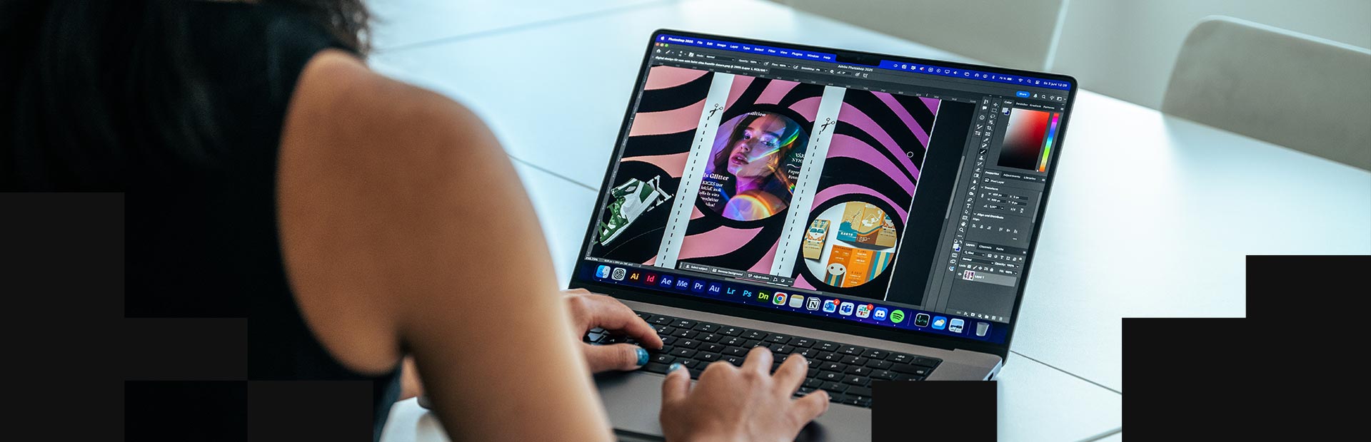 Elev arbetar i Adobe Illustrator på sin PC